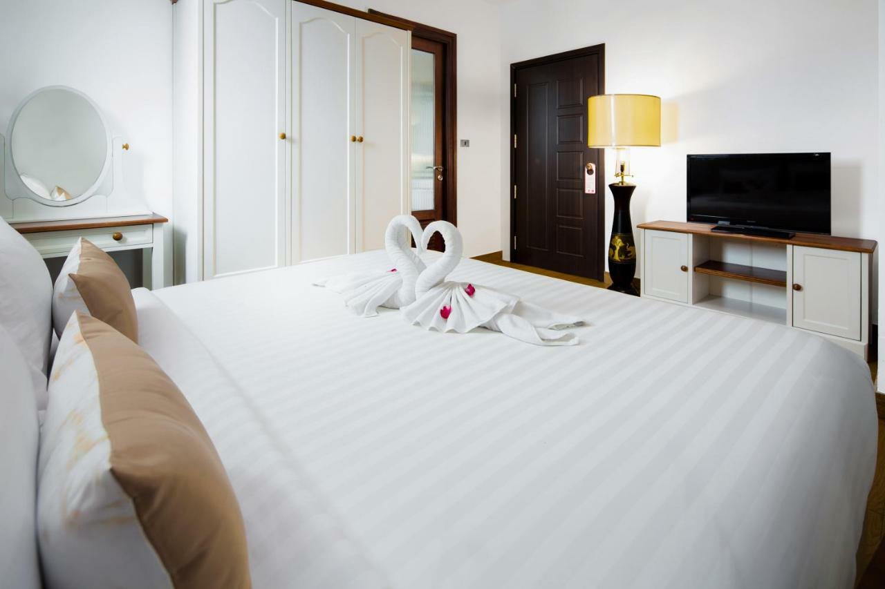 פאטאיה Aiyara Grand Hotel מראה חיצוני תמונה